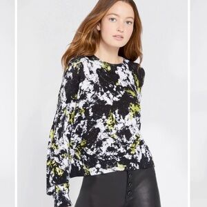 Alice + Olivia Quintin Black Yellow Splatter Print Pullover Sweater Size XS